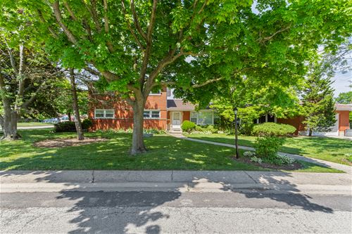 7034 N Kostner, Lincolnwood, IL 60712