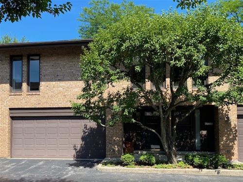 1724 Wildberry Unit B, Glenview, IL 60025