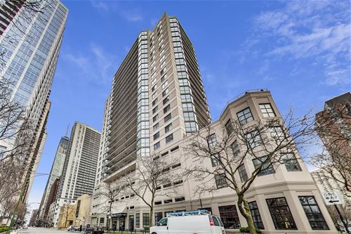 33 W Delaware Unit 13A, Chicago, IL 60610