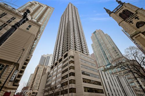 30 E Huron Unit 3604, Chicago, IL 60611