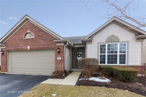 743 Tahoe, Elgin, IL 60124