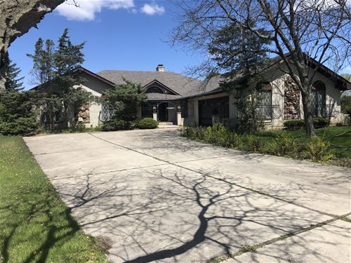 117 Saddle Brook, Oak Brook, IL 60523