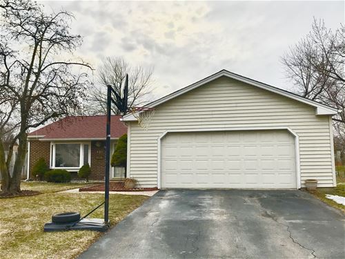 151 E Cedarwood, Palatine, IL 60067