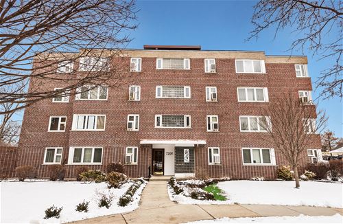 7206 Oak Unit 2SE, River Forest, IL 60305