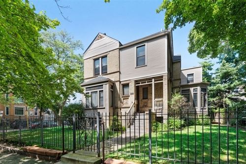 1054 W Oakdale, Chicago, IL 60657