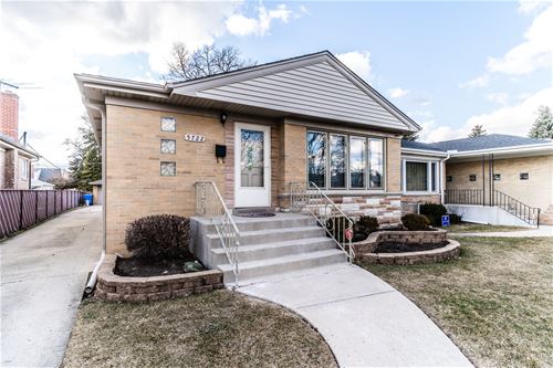 5722 N Oketo, Chicago, IL 60631