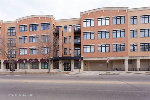 106 S Ridgeland Unit 207, Oak Park, IL 60302