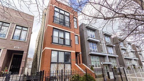 2418 W Cortland Unit 3, Chicago, IL 60647