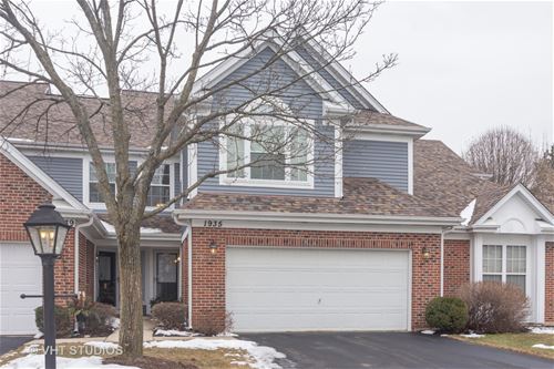 1935 N Silver Lake, Arlington Heights, IL 60004