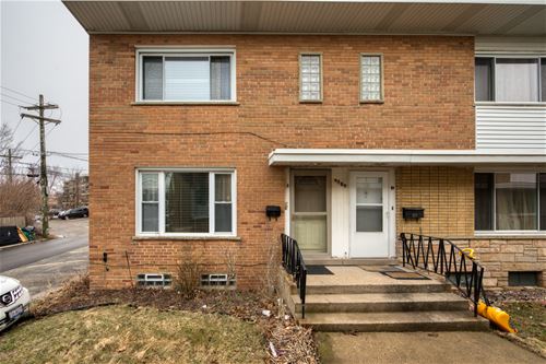 9509 Gross Point Unit E, Skokie, IL 60077