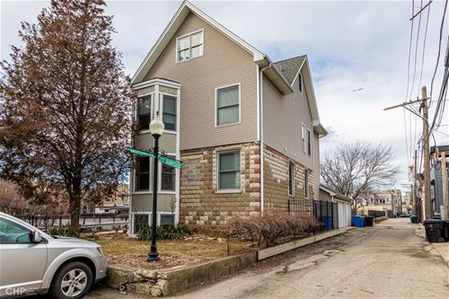 2212 W Sunnyside, Chicago, IL 60625