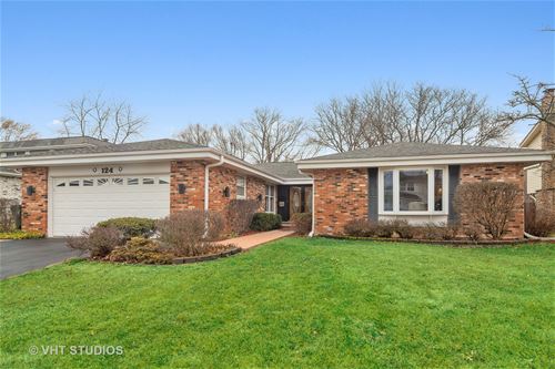 124 W Appletree, Arlington Heights, IL 60004