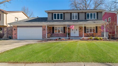 5821 Deer Creek, Westmont, IL 60559