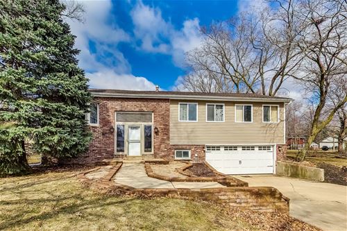 24430 W Boulevard De John, Naperville, IL 60564