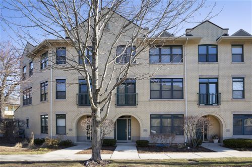 133 Whistler, Highland Park, IL 60035