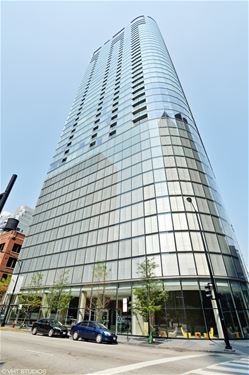 600 N Fairbanks Unit 3902, Chicago, IL 60611