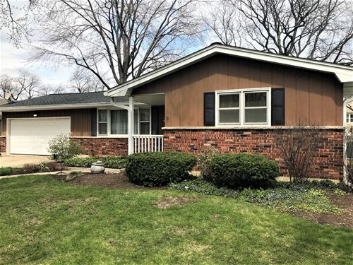 2060 Country Knoll, Elgin, IL 60123