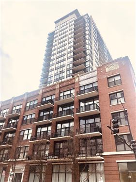 210 S Des Plaines Unit 1807, Chicago, IL 60661