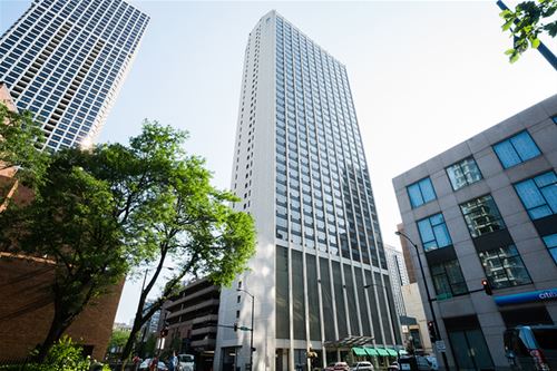 2 E Oak Unit 3201, Chicago, IL 60611