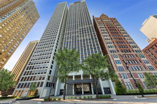 1110 N Lake Shore Unit 32N, Chicago, IL 60611