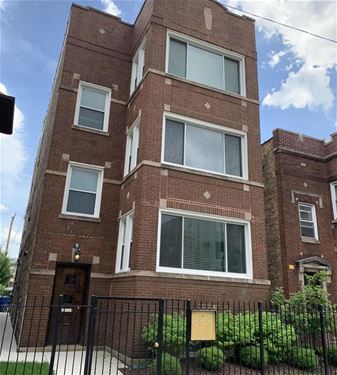 2439 W Foster, Chicago, IL 60625