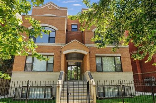 2147 W Evergreen Unit 301, Chicago, IL 60622