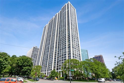 2800 N Lake Shore Unit 3809, Chicago, IL 60657