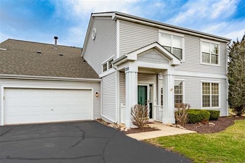 233 Grays Unit 233, Oswego, IL 60543