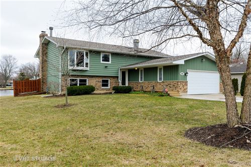 33061 N Cove, Grayslake, IL 60030