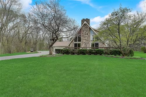 39285 N Cedar Crest, Lake Villa, IL 60046