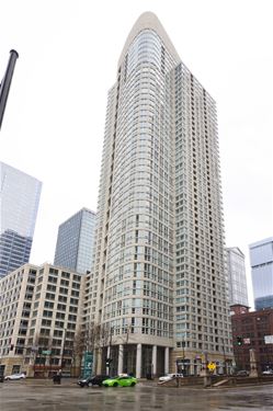 345 N LaSalle Unit 4503, Chicago, IL 60654