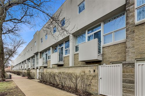 2826 N Talman Unit D, Chicago, IL 60618