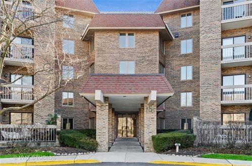 1220 Rudolph Unit 5K, Northbrook, IL 60062