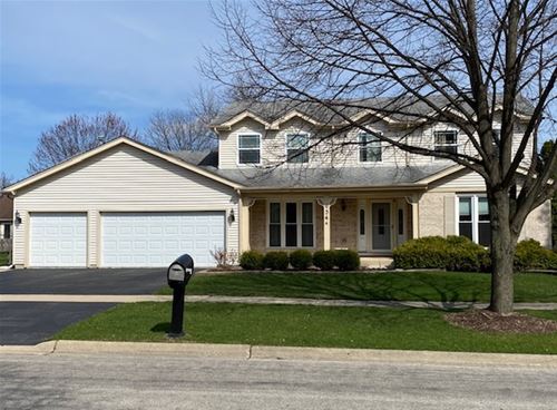 654 David, Carol Stream, IL 60188