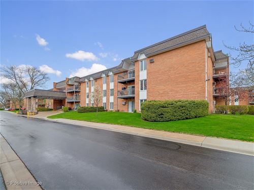 4250 Saratoga Unit 312, Downers Grove, IL 60515