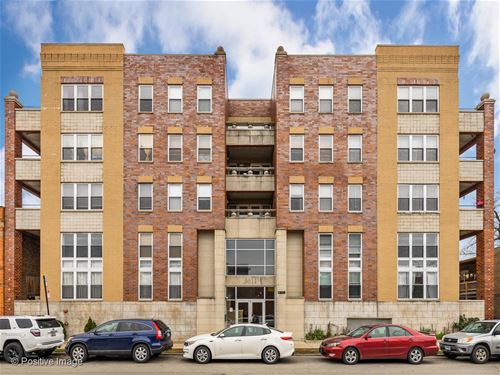 3611 W Montrose Unit 305, Chicago, IL 60618