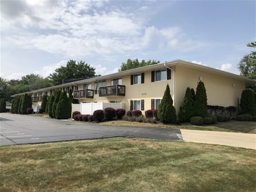 508 N Cass Unit 206, Westmont, IL 60559