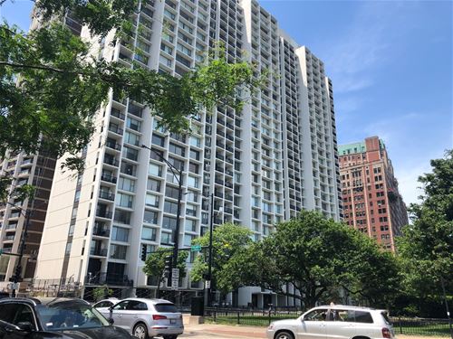 3200 N Lake Shore Unit 1904, Chicago, IL 60657