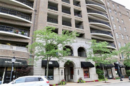 151 W Wing Unit 309, Arlington Heights, IL 60005