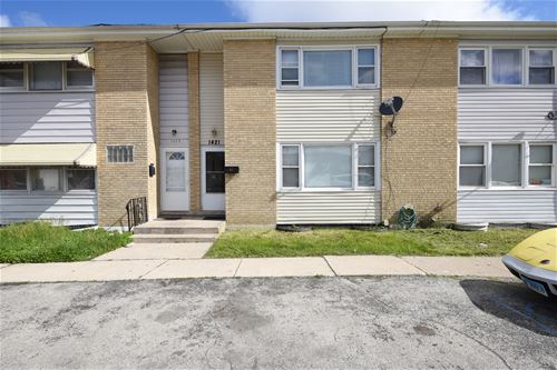 1421 Silver Creek, Melrose Park, IL 60160