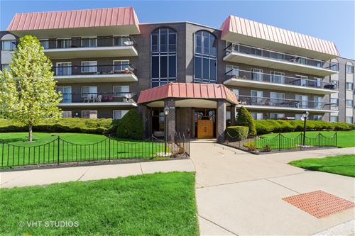 4840 Foster Unit 201, Skokie, IL 60077