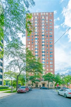 5000 S Cornell Unit 3A, Chicago, IL 60615