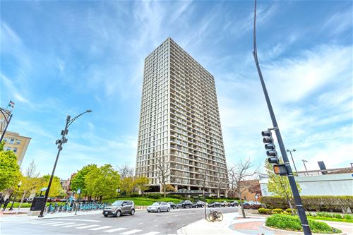 1960 N Lincoln Park West Unit 2212, Chicago, IL 60614