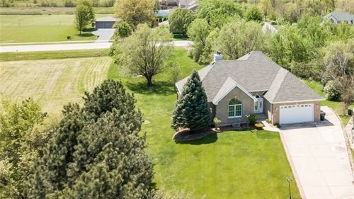 26225 W Erin Isle, Channahon, IL 60410