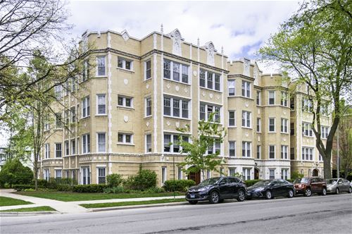 822 Washington Unit 3, Oak Park, IL 60302