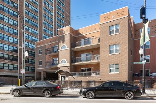 4260 N Broadway Unit 101, Chicago, IL 60613