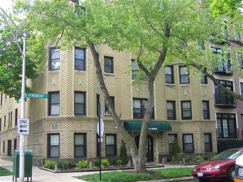 3500 N Fremont Unit 38, Chicago, IL 60657