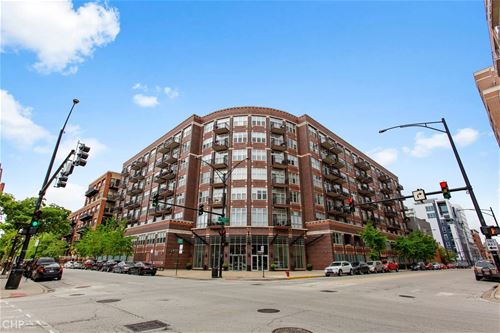 1000 W Adams Unit 723, Chicago, IL 60607