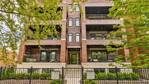 843 W Fletcher Unit 3W, Chicago, IL 60657