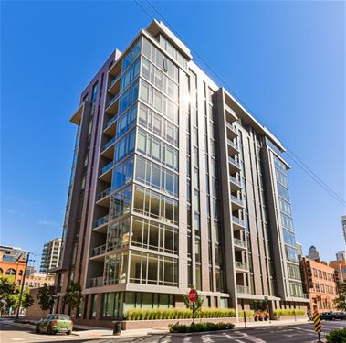 360 W Erie Unit 3B, Chicago, IL 60654